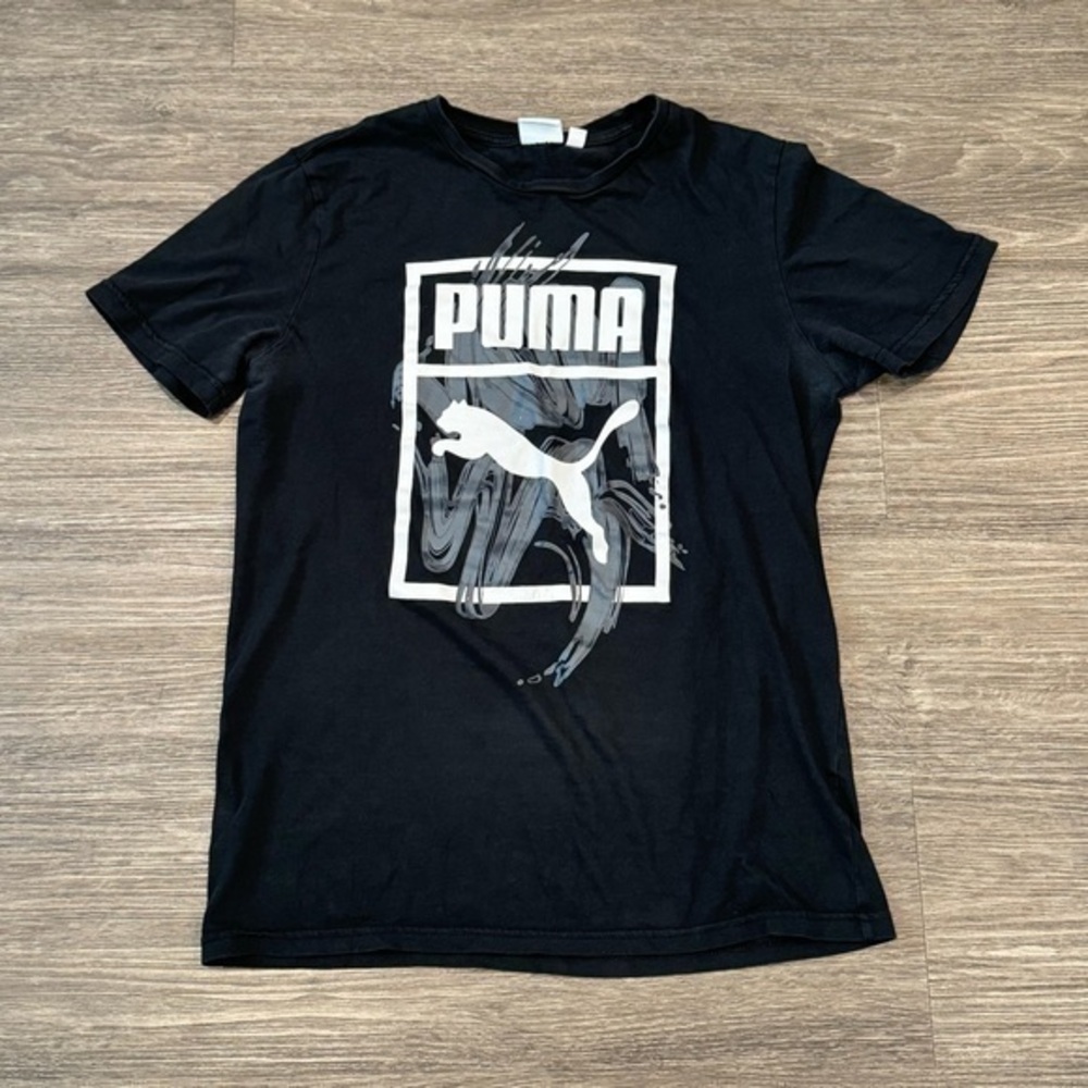 Puma Shirt sz Sm Preown